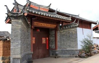 大门前环境讲究与禁忌