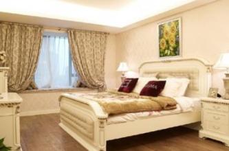 房间床的摆放环境