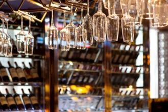 时尚酒吧如何取名