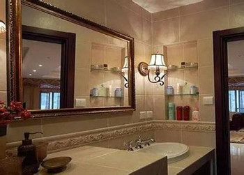 卫生间镜子环境的讲究及注意事项